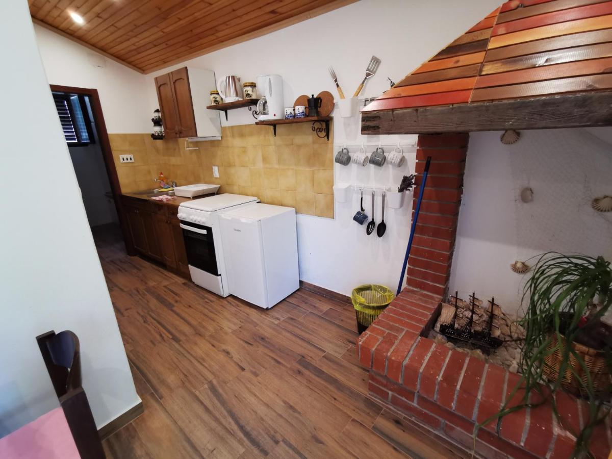 Apartment Kika Liznjan Luaran gambar