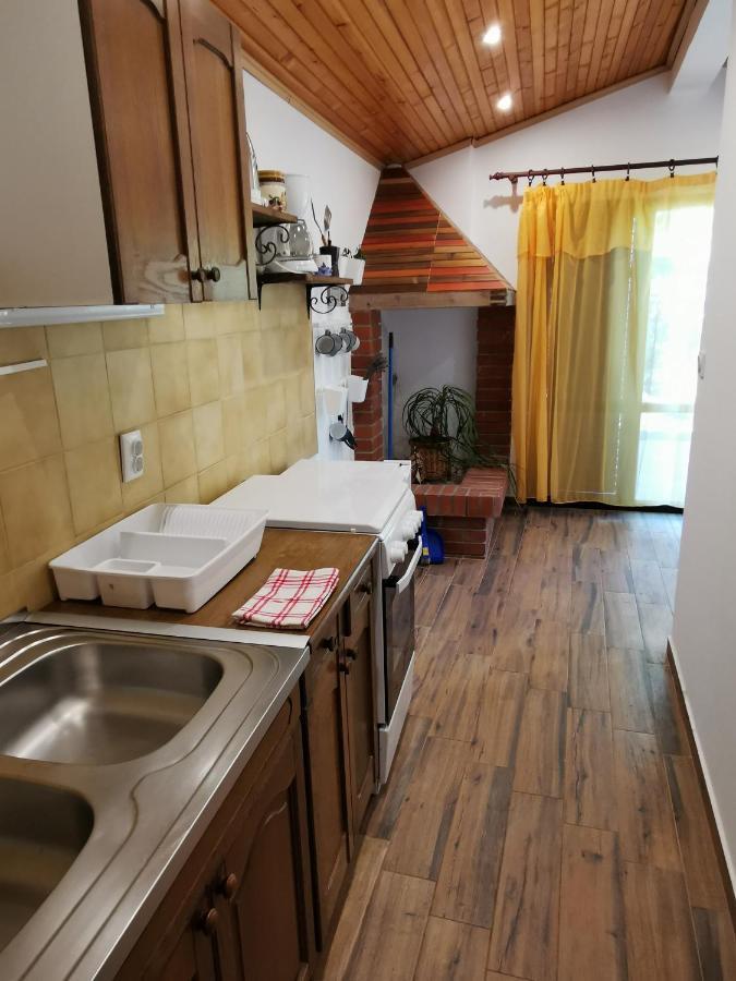 Apartment Kika Liznjan Luaran gambar