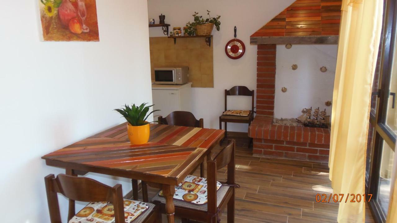 Apartment Kika Liznjan Luaran gambar