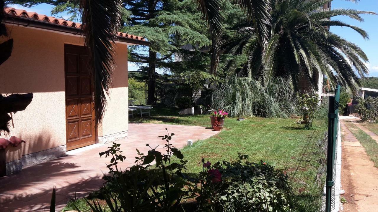 Apartment Kika Liznjan Luaran gambar